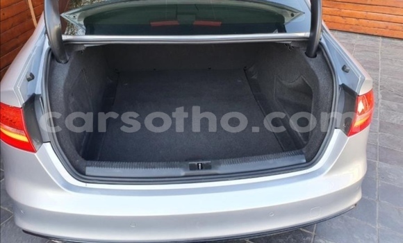Acheter Occasion Voiture Audi A4 Gris à Butha–Buthe, Thaba-Tseka Acheter Occasion Voiture Audi A4 Gris à Butha–Buthe, Thaba-Tseka