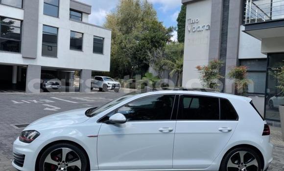 اشتري مستعمل Volkswagen Golf GTI White سيارة في Maseru في Maseru اشتري مستعمل Volkswagen Golf GTI White سيارة في Maseru في Maseru