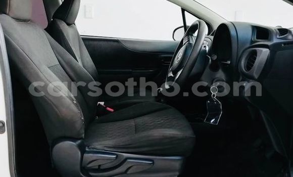 Buy Used Toyota Hilux White Car in Maseru in Maseru Buy Used Toyota Hilux White Car in Maseru in Maseru