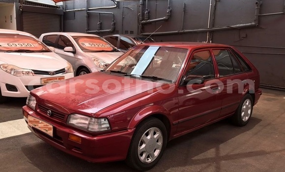 اشتري مستعمل Mazda 323 Red سيارة في Maseru في Maseru اشتري مستعمل Mazda 323 Red سيارة في Maseru في Maseru
