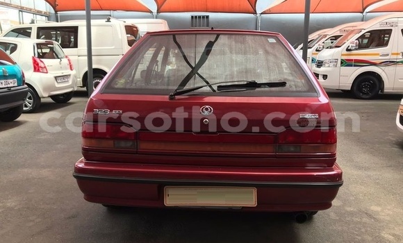 اشتري مستعمل Mazda 323 Red سيارة في Maseru في Maseru اشتري مستعمل Mazda 323 Red سيارة في Maseru في Maseru