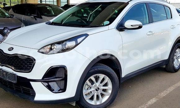 Sayi Na hannu Kia Sportage White Mota in Maseru a Maseru Sayi Na hannu Kia Sportage White Mota in Maseru a Maseru