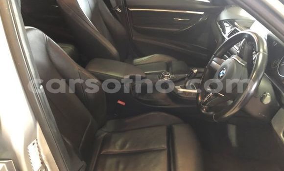 اشتري مستعمل BMW 3–Series Silver سيارة في Maseru في Maseru اشتري مستعمل BMW 3–Series Silver سيارة في Maseru في Maseru