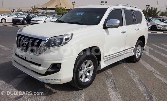 Sayi Imported Toyota Prado White Mota in Import - Dubai a Maseru Sayi Imported Toyota Prado White Mota in Import - Dubai a Maseru