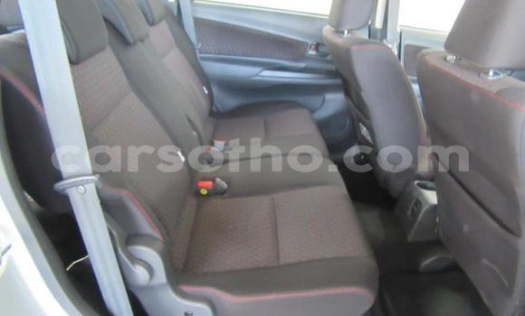 Acheter Occasion Voiture Toyota Avanza Gris à Maseru, Maseru Acheter Occasion Voiture Toyota Avanza Gris à Maseru, Maseru