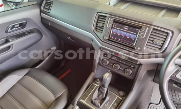 Sayi Na hannu Volkswagen Amarok White Mota in Thaba–Tseka a Mafeteng Sayi Na hannu Volkswagen Amarok White Mota in Thaba–Tseka a Mafeteng