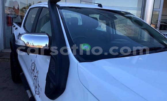 Sayi Na hannu Ford Ranger White Mota in Maseru a Maseru Sayi Na hannu Ford Ranger White Mota in Maseru a Maseru