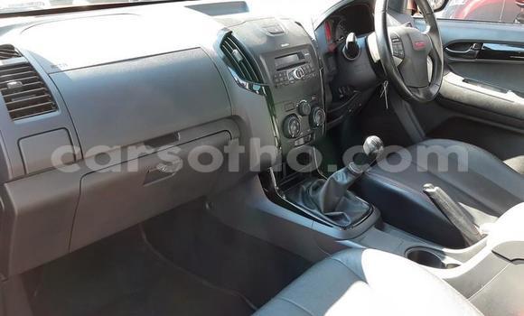 اشتري مستعمل Isuzu D–MAX Red سيارة في Maputsoe في Leribe اشتري مستعمل Isuzu D–MAX Red سيارة في Maputsoe في Leribe