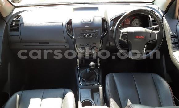 اشتري مستعمل Isuzu D–MAX Red سيارة في Maputsoe في Leribe اشتري مستعمل Isuzu D–MAX Red سيارة في Maputsoe في Leribe