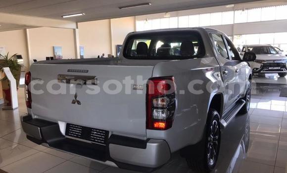 اشتري مستعمل Mitsubishi Triton White سيارة في Maputsoa في Leribe اشتري مستعمل Mitsubishi Triton White سيارة في Maputsoa في Leribe