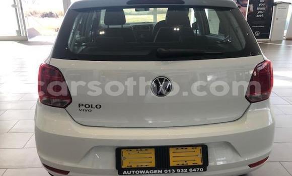 اشتري مستعمل Volkswagen Polo White سيارة في Maputsoa في Leribe اشتري مستعمل Volkswagen Polo White سيارة في Maputsoa في Leribe