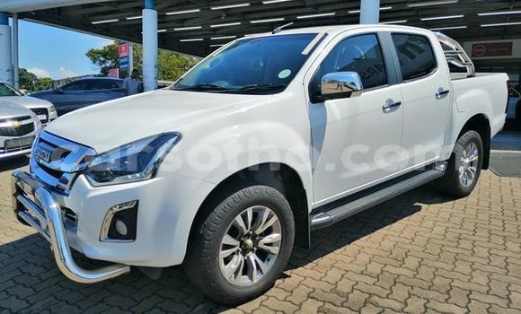 اشتري مستعمل Isuzu KB White سيارة في Maputsoe في Leribe اشتري مستعمل Isuzu KB White سيارة في Maputsoe في Leribe