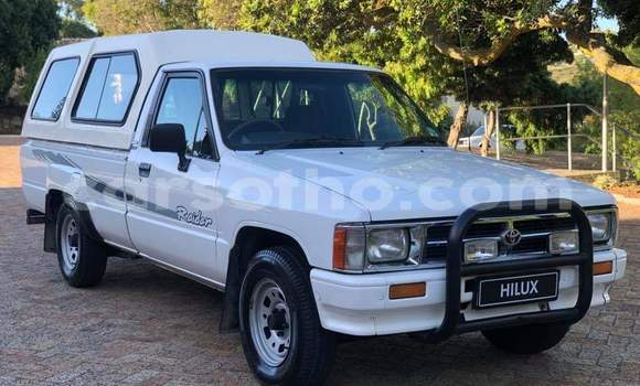 Acheter Occasion Voiture Toyota Hilux Blanc à Maseru, Maseru Acheter Occasion Voiture Toyota Hilux Blanc à Maseru, Maseru