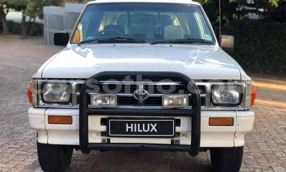Acheter Occasion Voiture Toyota Hilux Blanc à Maseru, Maseru Acheter Occasion Voiture Toyota Hilux Blanc à Maseru, Maseru