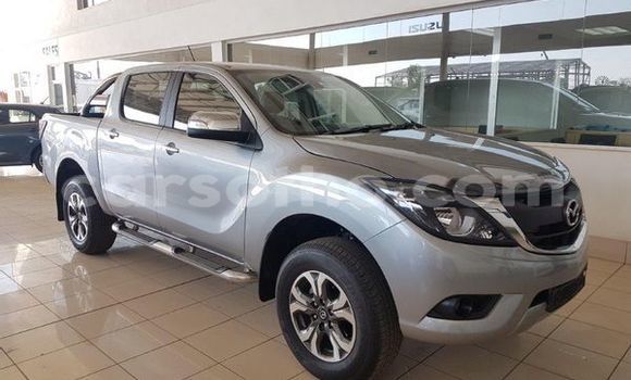 Buy Used Mazda BT-50 White Car in Maputsoe in Leribe Buy Used Mazda BT-50 White Car in Maputsoe in Leribe