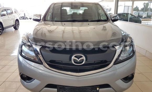 Buy Used Mazda BT-50 White Car in Maputsoe in Leribe Buy Used Mazda BT-50 White Car in Maputsoe in Leribe