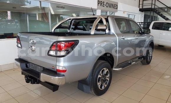 Buy Used Mazda BT-50 White Car in Maputsoe in Leribe Buy Used Mazda BT-50 White Car in Maputsoe in Leribe