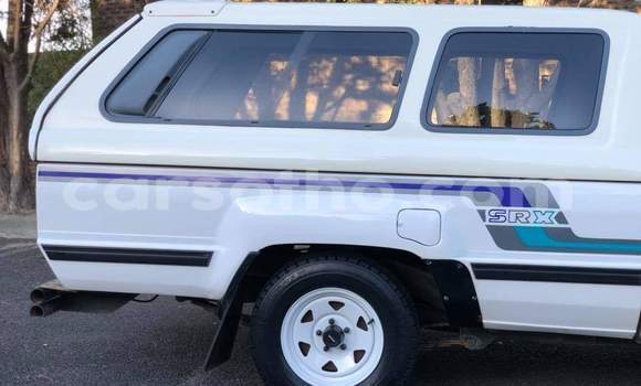 Acheter Occasion Voiture Toyota Hilux Blanc à Maseru, Maseru Acheter Occasion Voiture Toyota Hilux Blanc à Maseru, Maseru