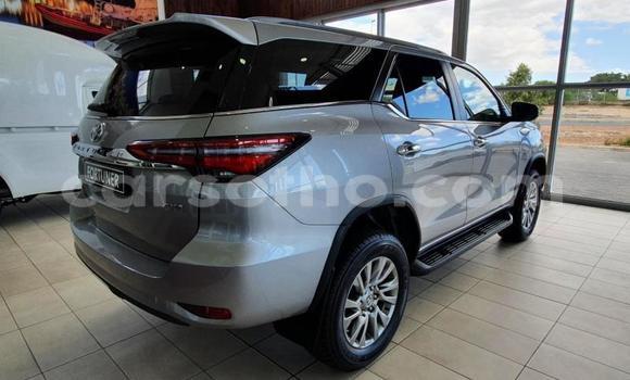 اشتري مستعمل Toyota Fortuner Silver سيارة في Mafeteng في Mafeteng اشتري مستعمل Toyota Fortuner Silver سيارة في Mafeteng في Mafeteng