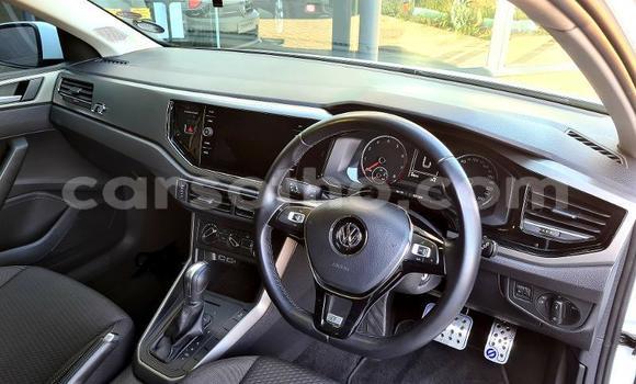 اشتري مستعمل Volkswagen Polo White سيارة في Mafeteng في Mafeteng اشتري مستعمل Volkswagen Polo White سيارة في Mafeteng في Mafeteng