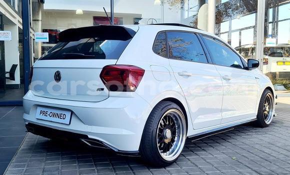 اشتري مستعمل Volkswagen Polo White سيارة في Mafeteng في Mafeteng اشتري مستعمل Volkswagen Polo White سيارة في Mafeteng في Mafeteng