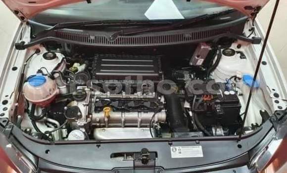 Acheter Occasion Voiture Volkswagen Polo Blanc à Maseru, Maseru Acheter Occasion Voiture Volkswagen Polo Blanc à Maseru, Maseru