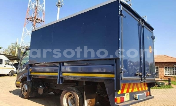 Sayi Na hannu Toyota Dyna Blue Mota in Maseru a Maseru Sayi Na hannu Toyota Dyna Blue Mota in Maseru a Maseru