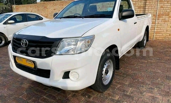 اشتري مستعمل Toyota Hilux White سيارة في Butha–Buthe في Thaba-Tseka اشتري مستعمل Toyota Hilux White سيارة في Butha–Buthe في Thaba-Tseka