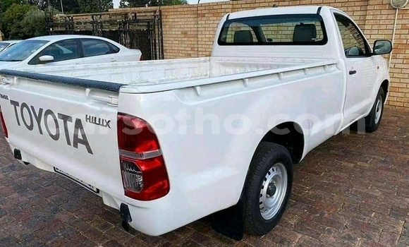 اشتري مستعمل Toyota Hilux White سيارة في Butha–Buthe في Thaba-Tseka اشتري مستعمل Toyota Hilux White سيارة في Butha–Buthe في Thaba-Tseka