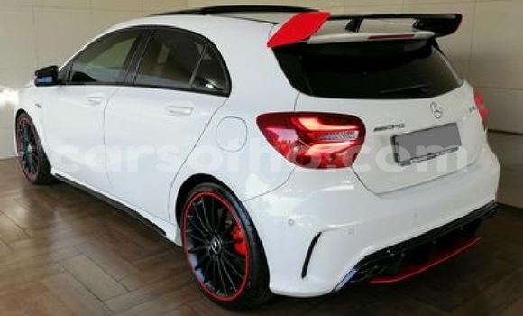 Acheter Occasion Voiture Mercedes-Benz A-klasse AMG Blanc à Maseru, Maseru Acheter Occasion Voiture Mercedes-Benz A-klasse AMG Blanc à Maseru, Maseru