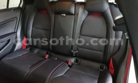 Acheter Occasion Voiture Mercedes-Benz A-klasse AMG Blanc à Maseru, Maseru Acheter Occasion Voiture Mercedes-Benz A-klasse AMG Blanc à Maseru, Maseru