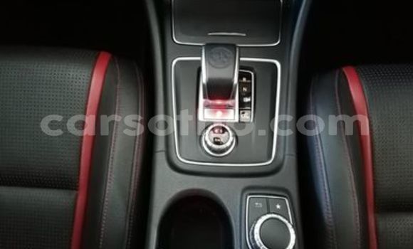 Acheter Occasion Voiture Mercedes-Benz A-klasse AMG Blanc à Maseru, Maseru Acheter Occasion Voiture Mercedes-Benz A-klasse AMG Blanc à Maseru, Maseru