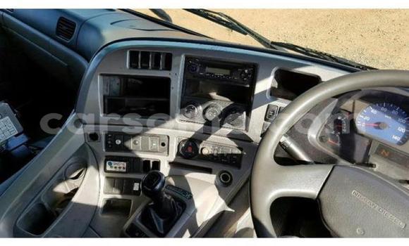 اشتري مستعمل Nissan UD White شاحنة في Maseru في Maseru اشتري مستعمل Nissan UD White شاحنة في Maseru في Maseru