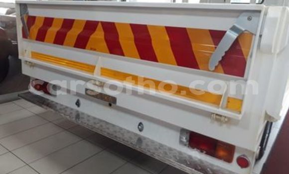 Sayi Na hannu Toyota Dyna White Mota in Maseru a Maseru Sayi Na hannu Toyota Dyna White Mota in Maseru a Maseru