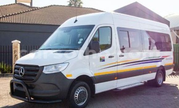 Acheter Occasion Voiture Mercedes-Benz Viano Blanc à Maseru, Maseru Acheter Occasion Voiture Mercedes-Benz Viano Blanc à Maseru, Maseru