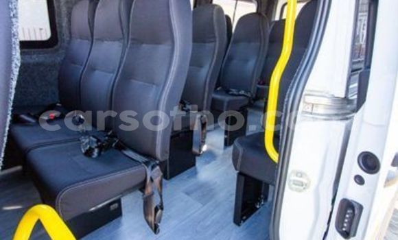 Acheter Occasion Voiture Mercedes-Benz Viano Blanc à Maseru, Maseru Acheter Occasion Voiture Mercedes-Benz Viano Blanc à Maseru, Maseru