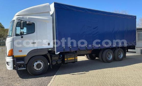 Acheter Occasion Voiture Toyota Dyna Blanc à Maputsoa, Leribe Acheter Occasion Voiture Toyota Dyna Blanc à Maputsoa, Leribe