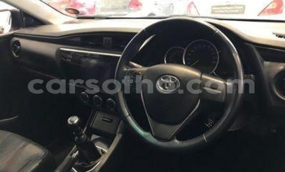 Acheter Occasion Voiture Toyota Corolla Bleu à Maputsoa, Leribe Acheter Occasion Voiture Toyota Corolla Bleu à Maputsoa, Leribe