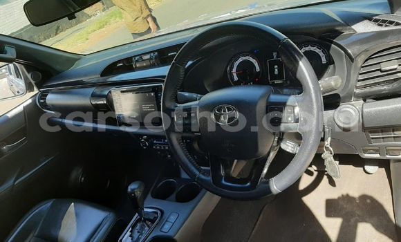 اشتري مستعمل Toyota Hilux Silver سيارة في Maseru في Maseru اشتري مستعمل Toyota Hilux Silver سيارة في Maseru في Maseru