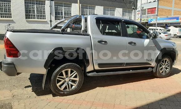 اشتري مستعمل Toyota Hilux Silver سيارة في Maseru في Maseru اشتري مستعمل Toyota Hilux Silver سيارة في Maseru في Maseru