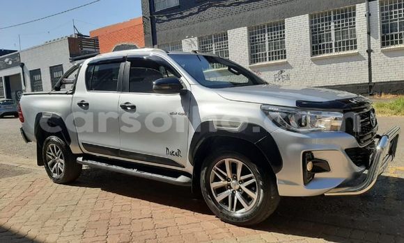 اشتري مستعمل Toyota Hilux Silver سيارة في Maseru في Maseru اشتري مستعمل Toyota Hilux Silver سيارة في Maseru في Maseru