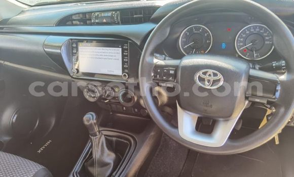اشتري مستعمل Toyota Hilux White سيارة في Maseru في Maseru اشتري مستعمل Toyota Hilux White سيارة في Maseru في Maseru