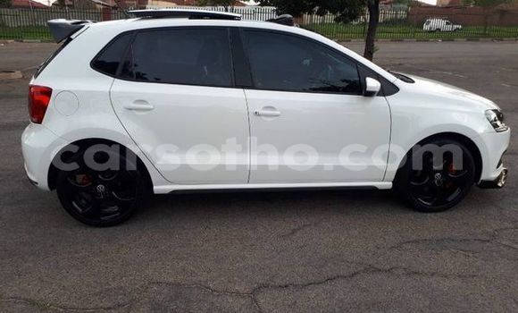 Sayi Na hannu Volkswagen Polo GTI White Mota in Mafeteng a Mafeteng Sayi Na hannu Volkswagen Polo GTI White Mota in Mafeteng a Mafeteng