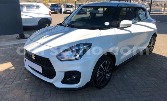 Buy Used Suzuki Swift White Car in Maputsoe in Leribe Buy Used Suzuki Swift White Car in Maputsoe in Leribe