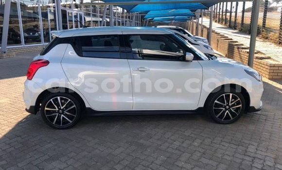 Buy Used Suzuki Swift White Car in Maputsoe in Leribe Buy Used Suzuki Swift White Car in Maputsoe in Leribe