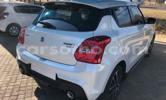 Buy Used Suzuki Swift White Car in Maputsoe in Leribe Buy Used Suzuki Swift White Car in Maputsoe in Leribe