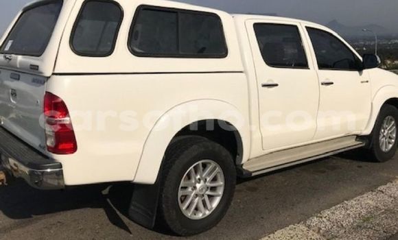 Acheter Occasion Voiture Toyota Hilux Blanc à Maseru, Maseru Acheter Occasion Voiture Toyota Hilux Blanc à Maseru, Maseru