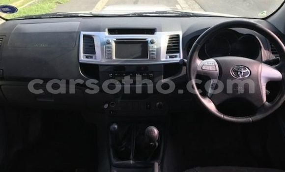 Acheter Occasion Voiture Toyota Hilux Blanc à Maseru, Maseru Acheter Occasion Voiture Toyota Hilux Blanc à Maseru, Maseru