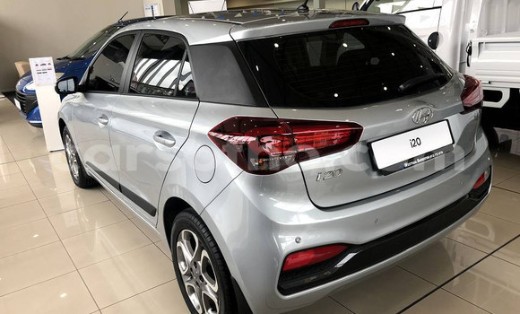 Sayi Na hannu Hyundai i20 Silver Mota in Maputsoa a Leribe Sayi Na hannu Hyundai i20 Silver Mota in Maputsoa a Leribe