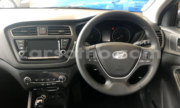Sayi Na hannu Hyundai i20 Silver Mota in Maputsoa a Leribe Sayi Na hannu Hyundai i20 Silver Mota in Maputsoa a Leribe